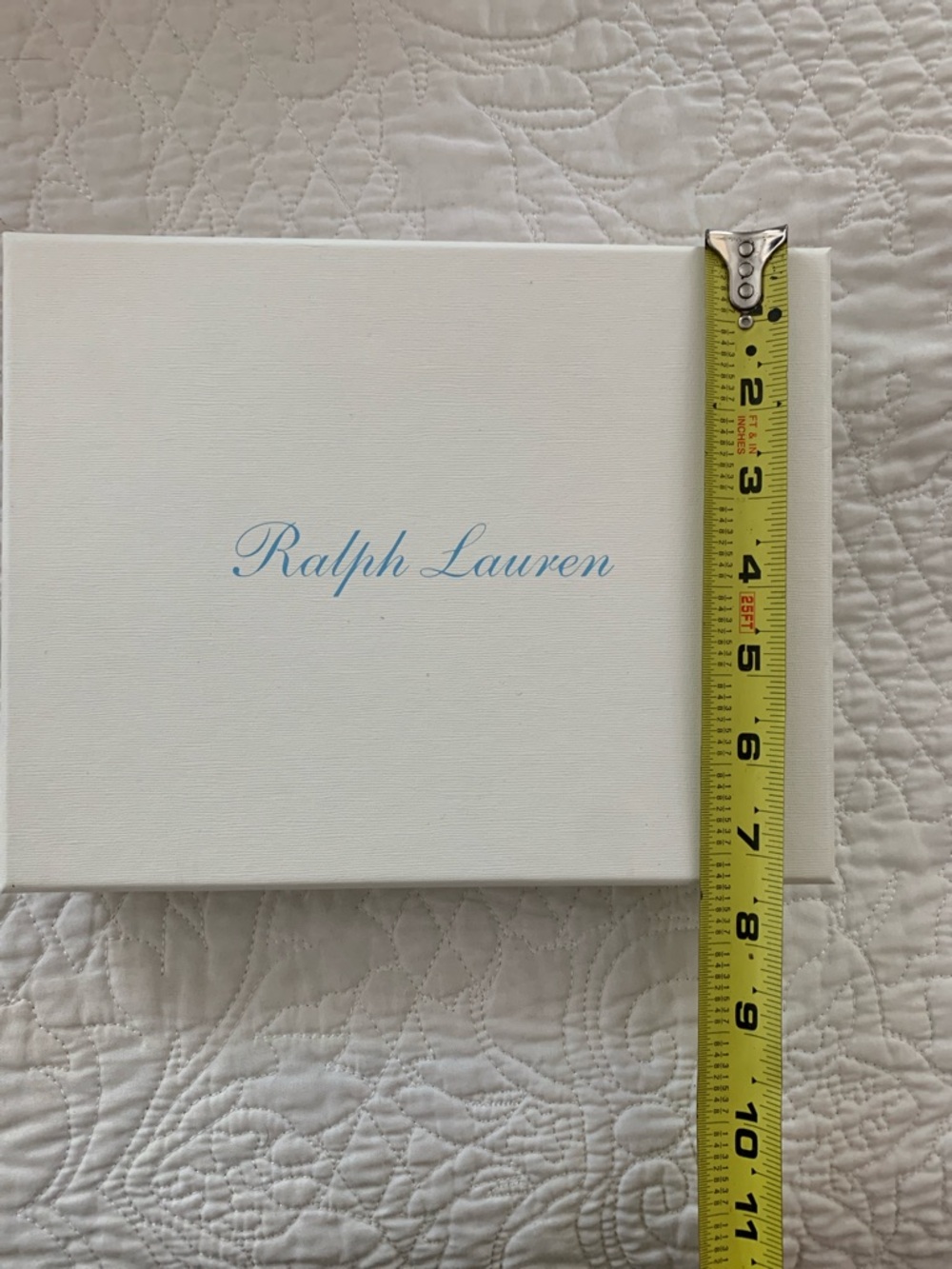 Ralph Lauren Cream Box with Light Blue Logo - Picture 2 of 4